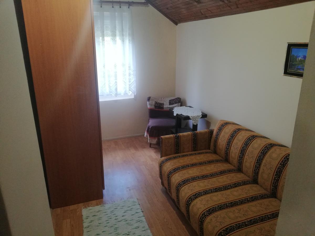 Guest House Jevtovic Karlofça Dış mekan fotoğraf